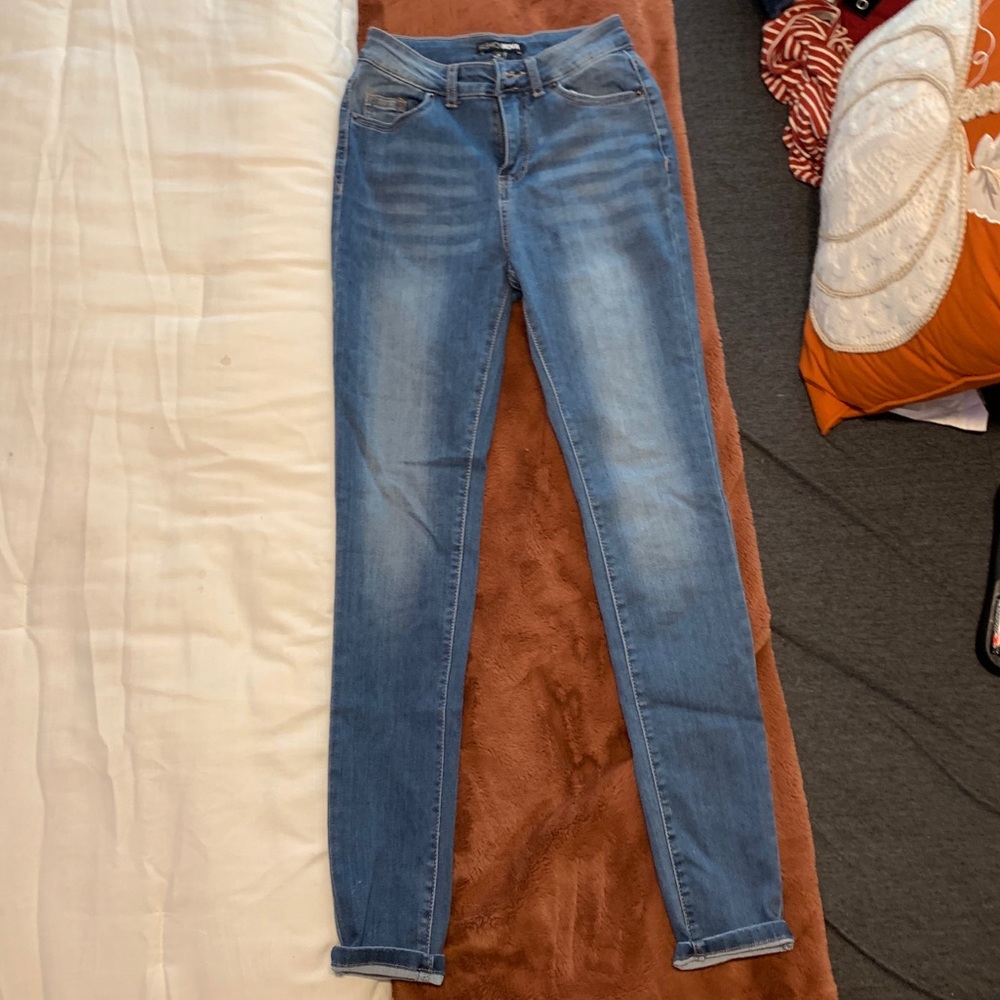 Skinny jeans